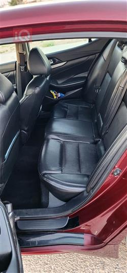 نيسان ماكسيما